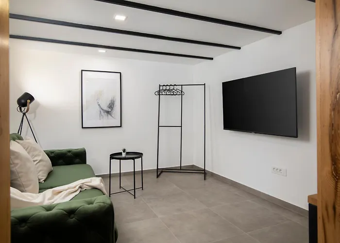 K-apartments *