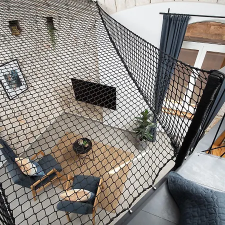 K-apartments プーラ
